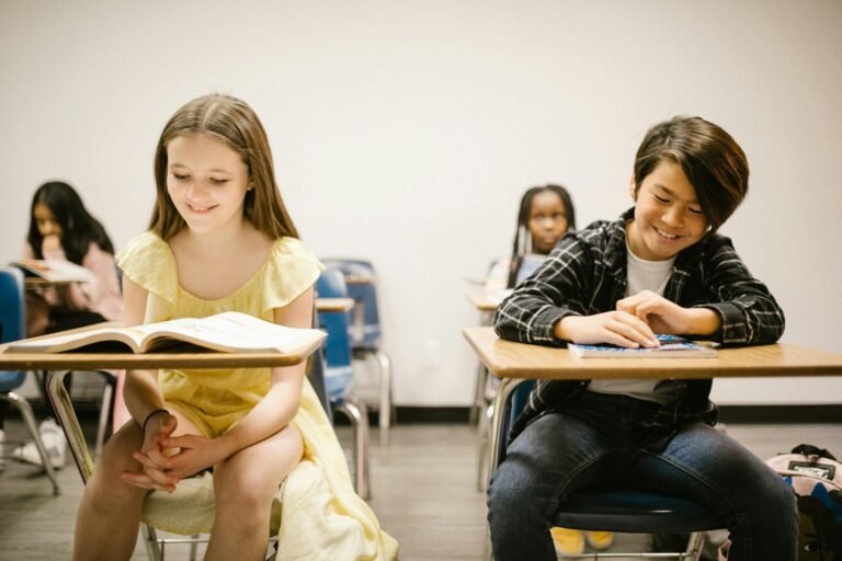 Elementary school students in classroom.
